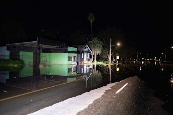 The view at 2am as flooding begins creeping into the CBD, Friday November 4, 2022.