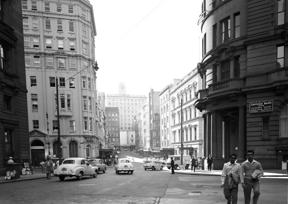 Street scene on the corner of Hunter Street and O’Connell Street in the Sydney CBD on 19 November 1958. 