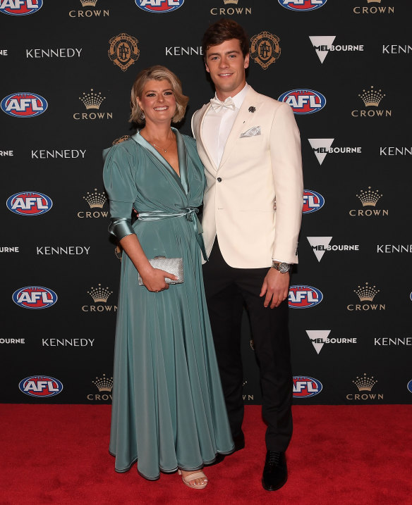 Josh Dunkley of the Bulldogs and his mother Lisa Dunkley.
