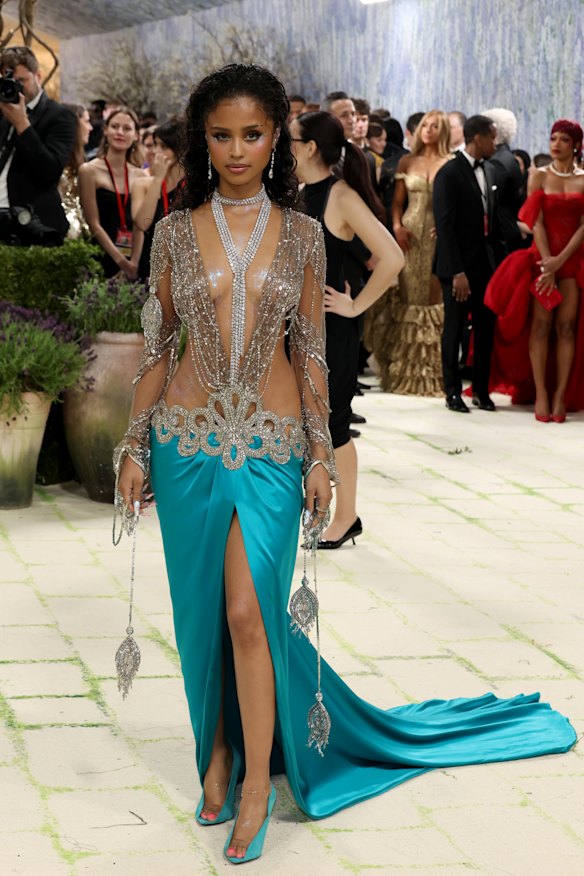 Tyla in Valentino.