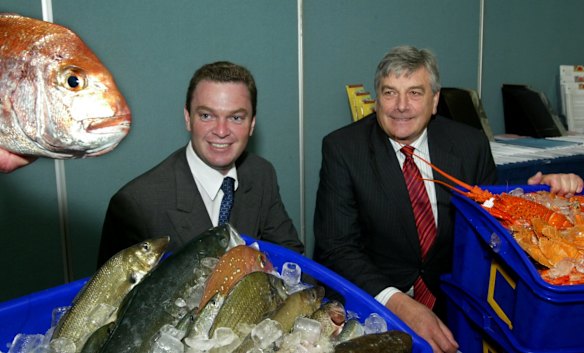 A new food and safety standard, covering the production and processing of seafood, was launcehd by the Parliamenmtary Secretary for Health and Ageing, Christopher Pyne at Sydney Fish Markets on 28/6/2005. Pictured is Christopher Pyne and Rob Knowles, Chairman of the board of Foods Standards Aust/NZ.