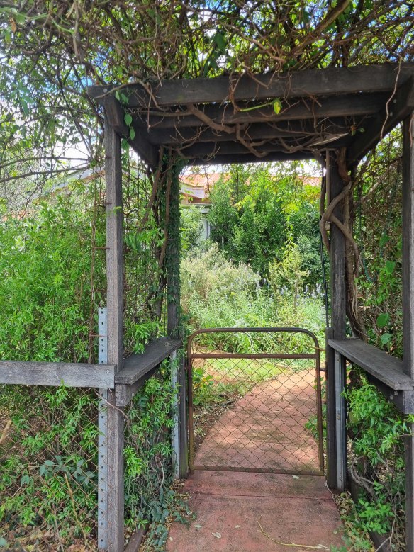 The Toowoomba home where Brendan Luke Stevens and his family lived, and where “the Saints” worshipped. 