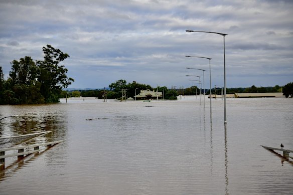 The Sydney suburb of Windsor awoke to a scene of calmness this morning.