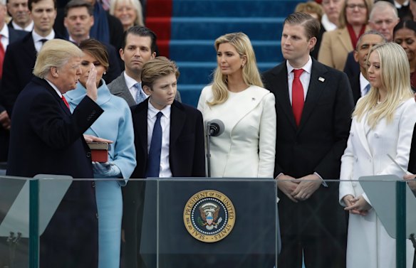 I know this is a historic moment but Ivanka's wavvy blow dry really stole the show.
