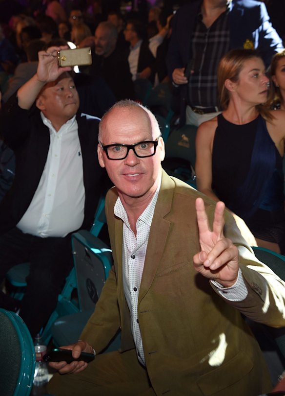 Actor Michael Keaton poses ringside at "Mayweather VS Pacquiao.