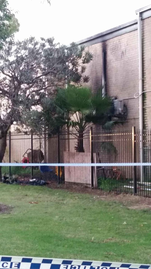 A fire has damaged a mosque in Mirrabooka in the early hours of Sunday morning.