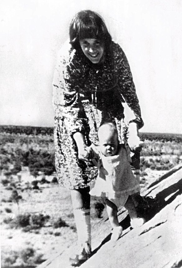 File pic of Lindy Chamberlain and her dead daughter, Azaria.