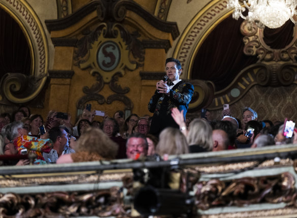 Chris Isaak sings from the State Theatre’s mezzanine and dress circle.