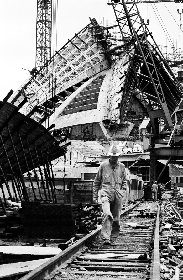 Sydney Opera House construction, 1965. 