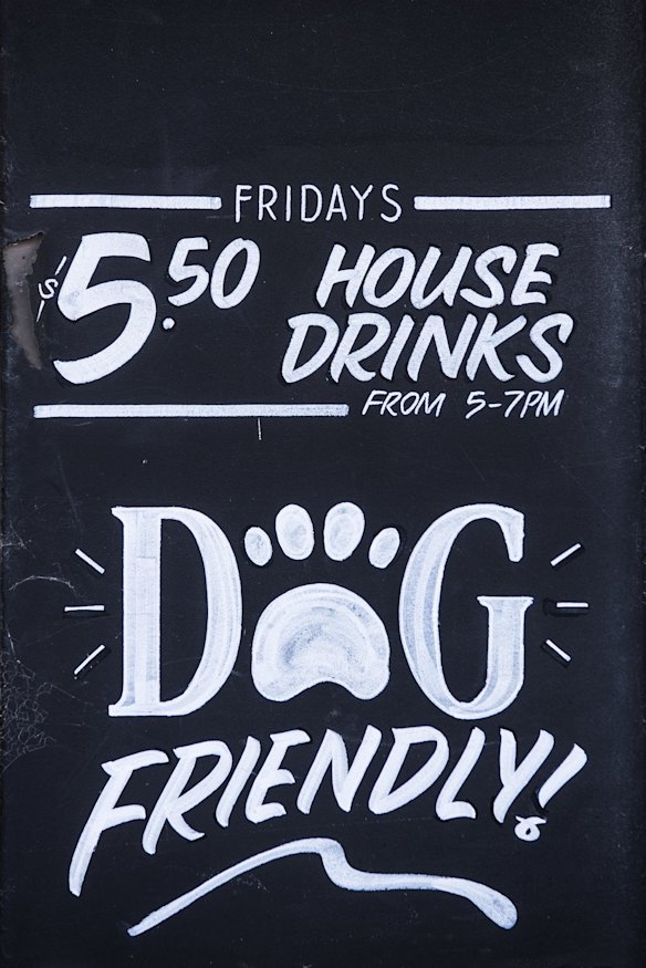 The Grand National Hotel, Paddington.