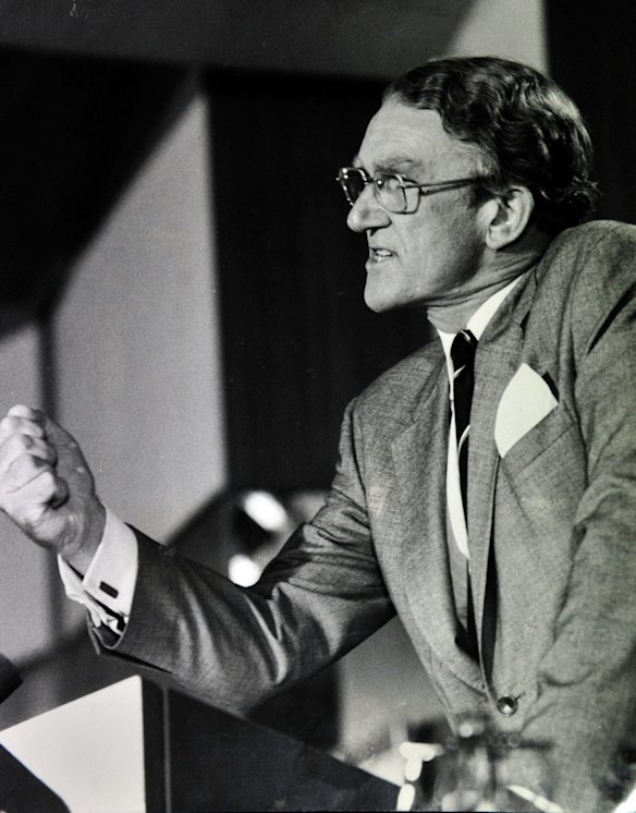 Former Prime Minister Malcolm Fraser at the National Press Club. (1/3/83)