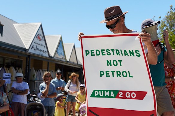 Protestors rally against a proposed 24-hour Puma petrol station in Dunsborough.