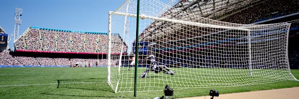 Men's soccer gold medal match. Spain's Amaya hits bar during the penalty shoot out. 