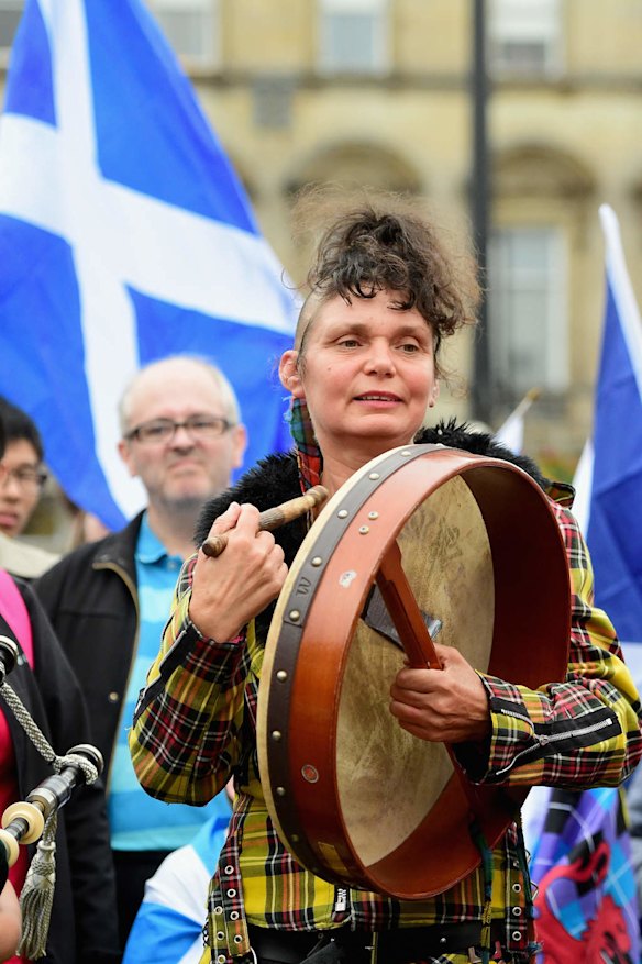 Yes supporters gather in George Square.