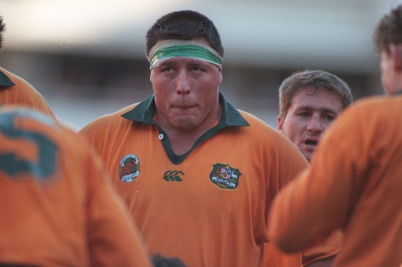 Phil Kearns: Was chief executive at Centric Wealth until last year. Works in commentary for Fox Sports.