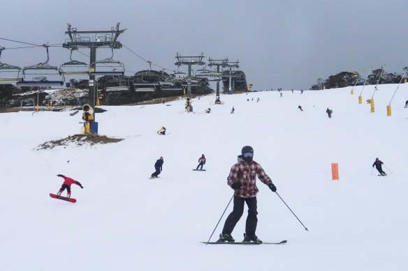 An Antarctic blast will see more snow dumped on the Australian alps this coming week. Perisher’s resort opened a week early on Friday.