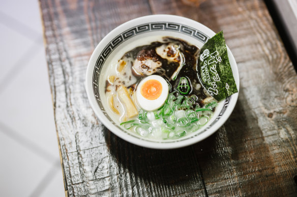 Genkotsu’s black garlic shio ramen.