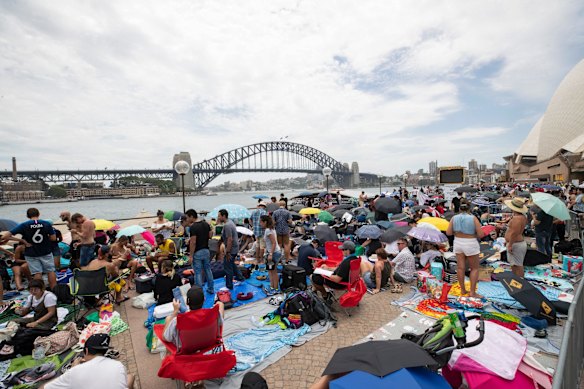 Thousands wait for the the fireworks on Circular Quay.