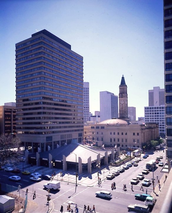 A view of City Hall from George Street.