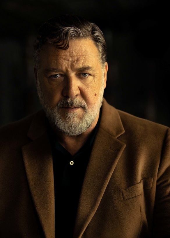 Russell Crowe: “The most important thing was to fulfil the project to keep people employed.”