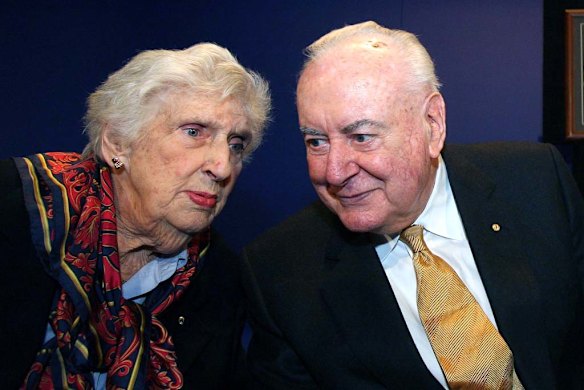 Gough and Margaret Whitlam at the 2007 ALP Conference where they were awarded life membership.