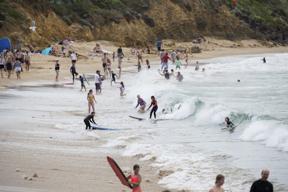Torquay Surf Beach on Saturday. Crowds out enjoying the sun.