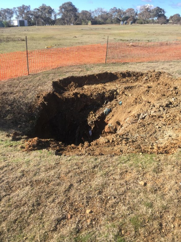 A sink hole, which is expanding, has opened up in Queanbeyan.