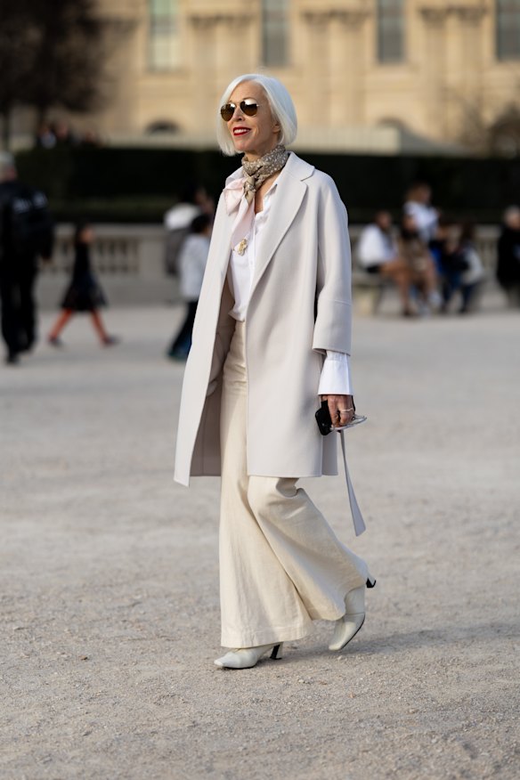 Bergdorf Goodman women's fashion director Linda Fargo outside the Schiaparelli show at Paris Fashion Week.