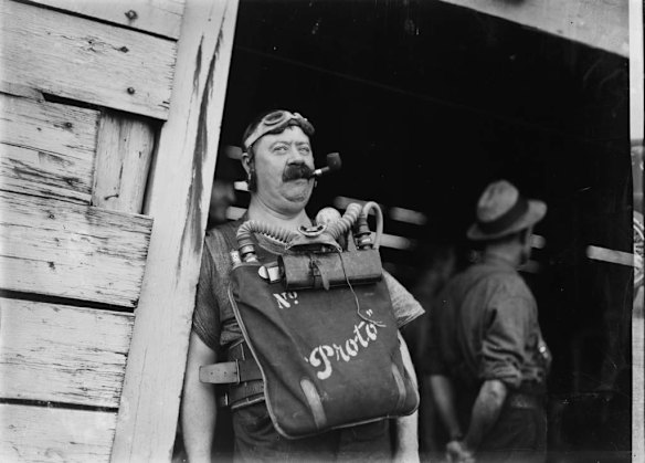 Fairfax Archive: Mineral extraction