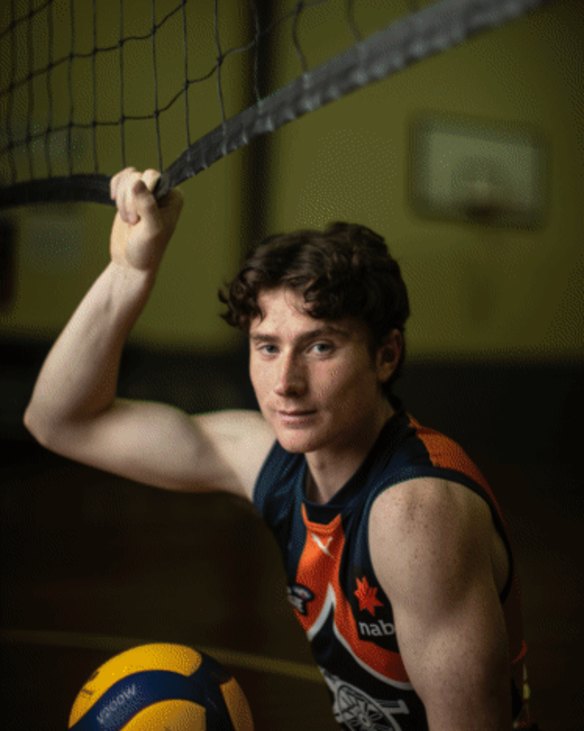 Draft prospect Rye Penny and Jeremy Howe.