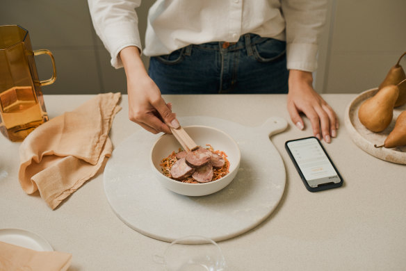 Is it bad to change outlet your dog's food often