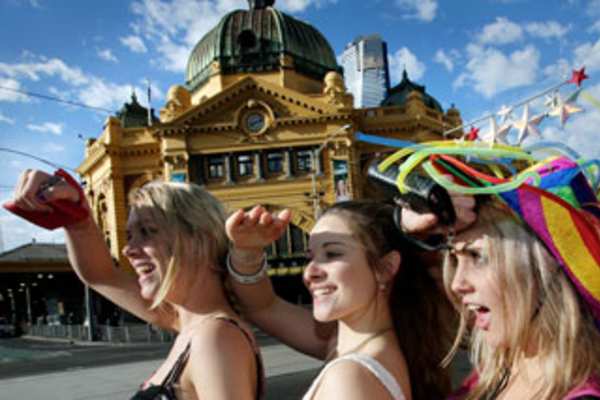whats open new years day melbourne