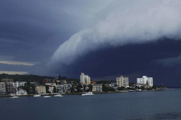 Severe storm rolls over Sydney