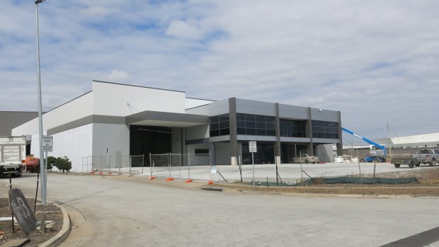 Hume Plasterboard Pty Ltd has leased a 2,965 sqm freestanding warehouse at 7-9 Yato Road, Prestons