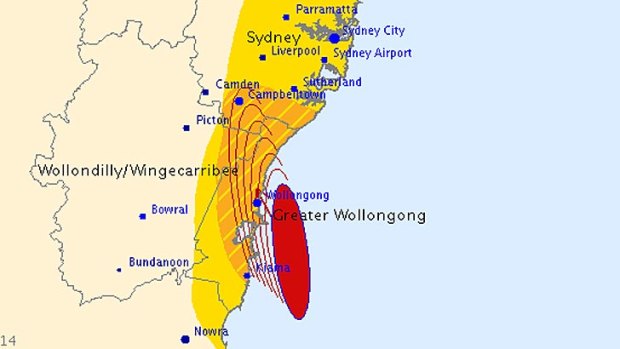 The Bureau of Meteorology issued this thunderstorm warning for between 4.30pm and 5pm today.