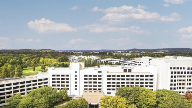 The new hotel will be built next to the existing Crowne Plaza Hotel. 