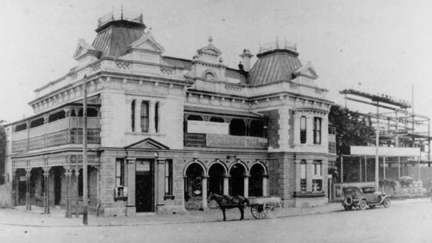 Still going strong after 125 years... the Breakfast Creek Hotel in its early days.