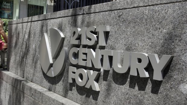 Comcast's withdrawal leaves the path open for Disney to buy the 21st Century Fox's entertainment assets.