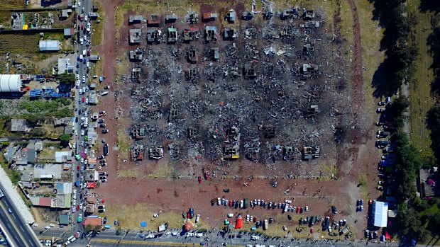 A fireworks market lays in ruins one day after an explosion at the San Pablito Market in Tultepec in December 2016.