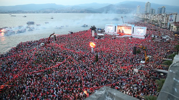 Thousands of supporters of Muharrem Ince, the presidential candidate of Turkey's main opposition Republican People's Party, attend a rally in Izmir.