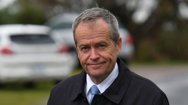 Bill Shorten will remain in his federal seat of Maribyrnong rather than moving to Fraser as expected.