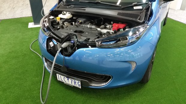 Sweden's electric road claims to solve the problem of charging cars.