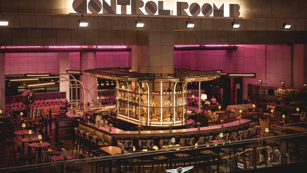 One of the best bars is the atmospheric 1950s all-day affair in the station's historic Control Room B.
