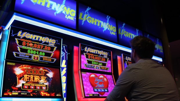 Lightning Link has been "hugely beneficial" to Aristocrat's growth in the pokies market, according to an analyst. 