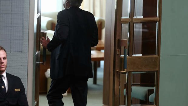 Labor MP Wayne Swan leaves under 94a. Photo: Alex Ellinghausen