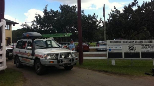 SES volunteers leave Brookfield Showgrounds on April 30, 2012 to search for Allison Baden-Clay.