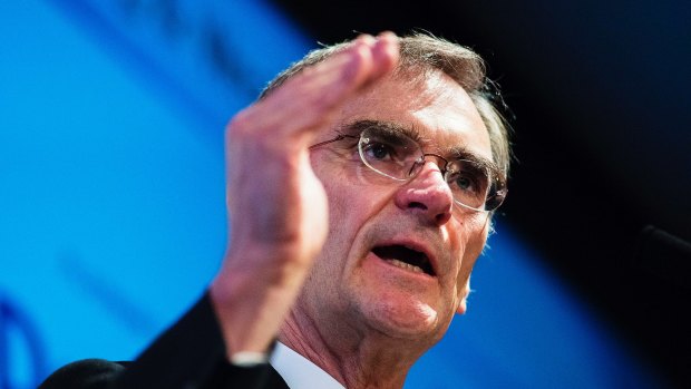 "We can do this the easy way or we can do this the hard way.": ASIC's Greg Medcraft has sent a message to banks.