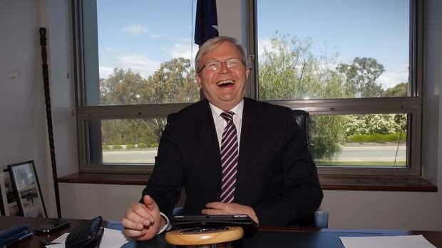 Former Prime Minister and outgoing MP for Griffith Kevin Rudd posed for photographers during question time. Photo: Andrew Meares