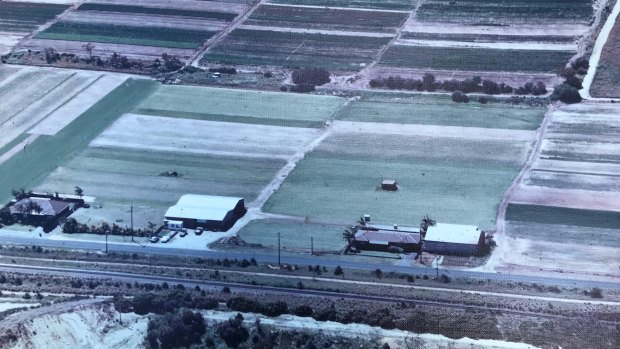 Wattleup prior to the development. It was a hot spot for farmers due to its soil quality.