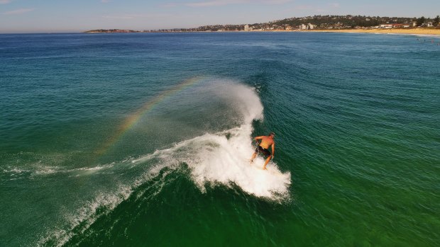 Late-season records in play as temperatures rise to more than 10 degrees above average for Sydney.